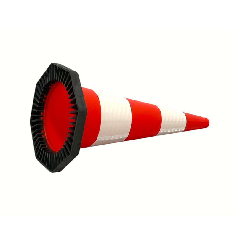 High-Visibilitet Octagon-Base PVC Trafiksikkerhedskegle med overlegen vindmodstand og stabilitet