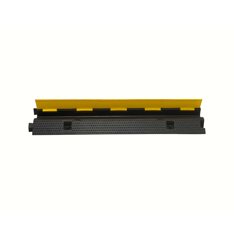 Højelasticitet slidstærkt gummi letvægts pull-down enkeltkanals forstærket kabelbeskytter med rampe