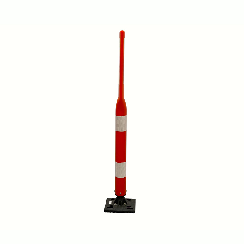 Anti-tripping Traffic Delineator Post