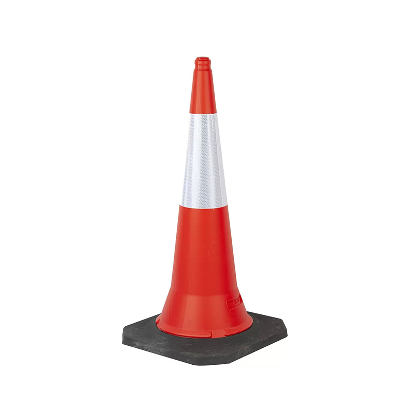 Kraftig plastik trafikkegle med gummibase