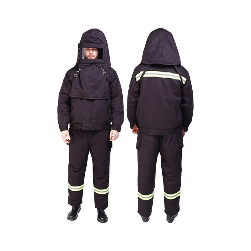 Flammehæmmende dampbestandigt tøj